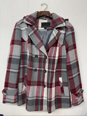 Attention double breasted pea coat